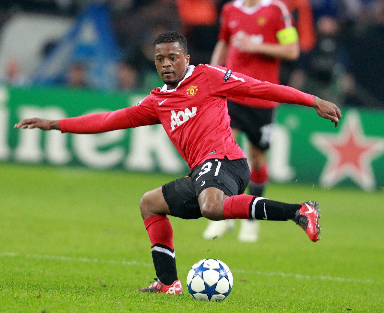 内人士而言 内人士而言